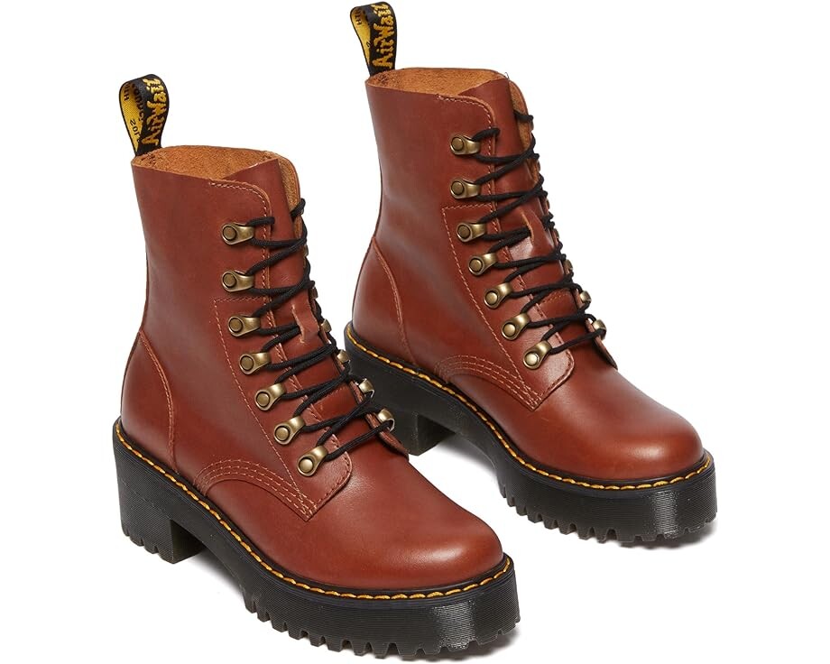 

Ботинки Dr. Martens Leona, цвет Saddle Tan