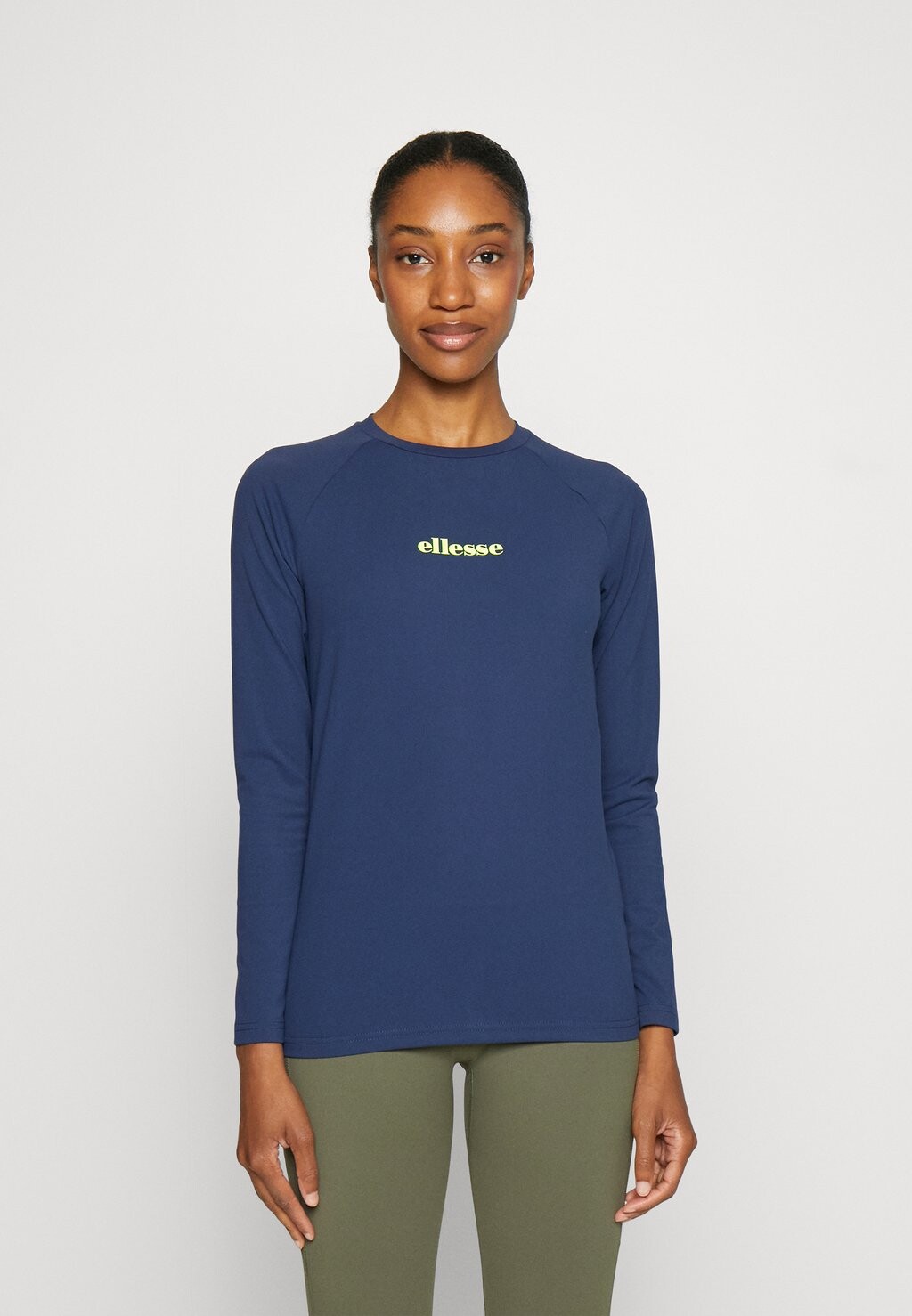 

Топ с длинными рукавами Ellesse