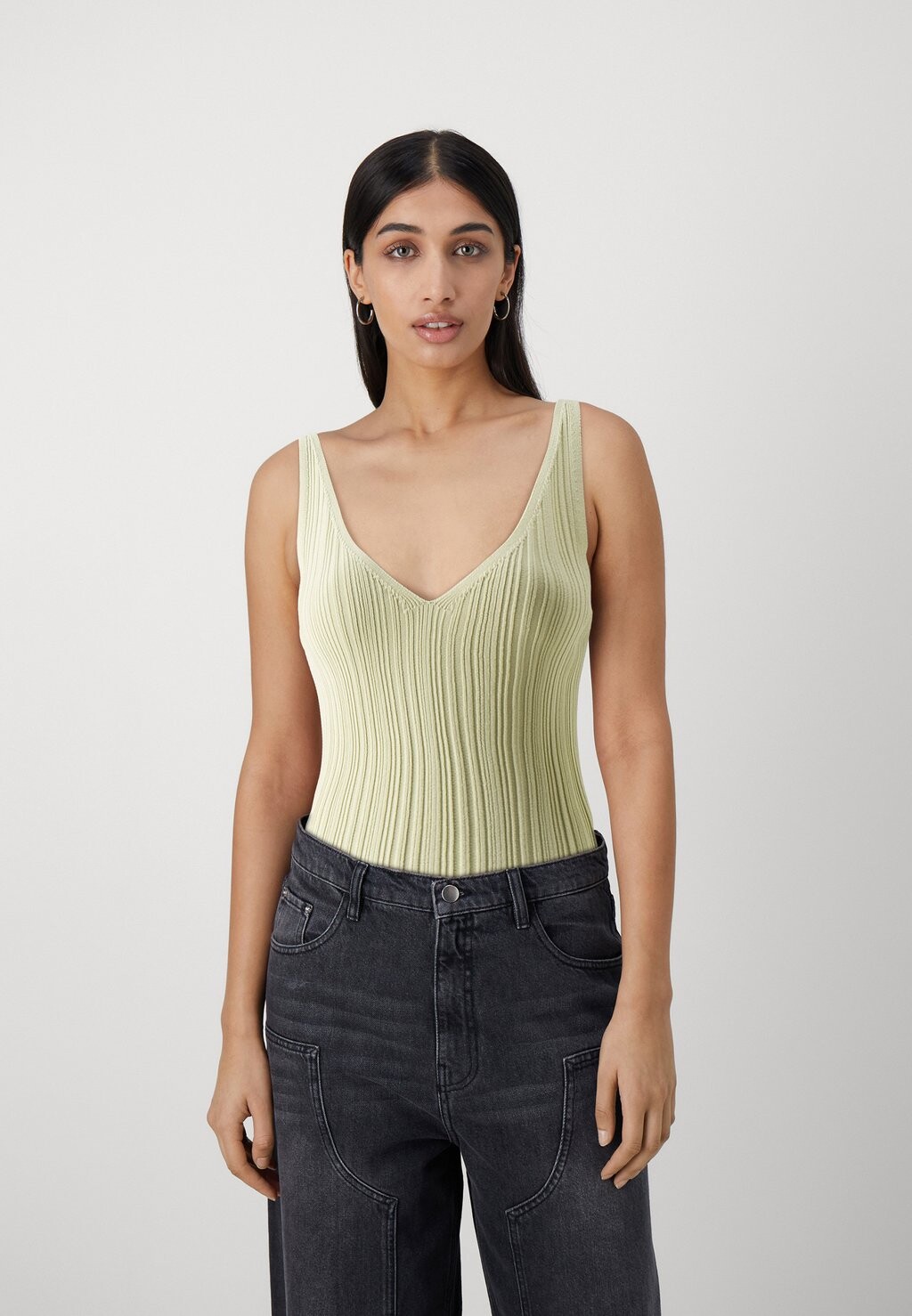 

Top Kym IVY OAK, цвет pistacchio sorbet