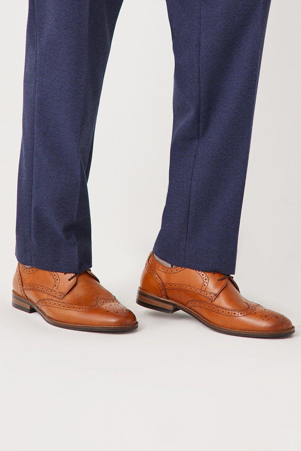 Кожаные броги Walton на шнуровке Debenhams, коричневый кожаные туфли airsoft comfort на шнуровке debenhams коричневый