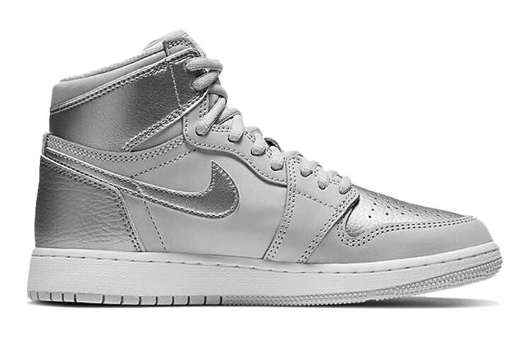 

Кроссовки Air Jordan 1 Retro