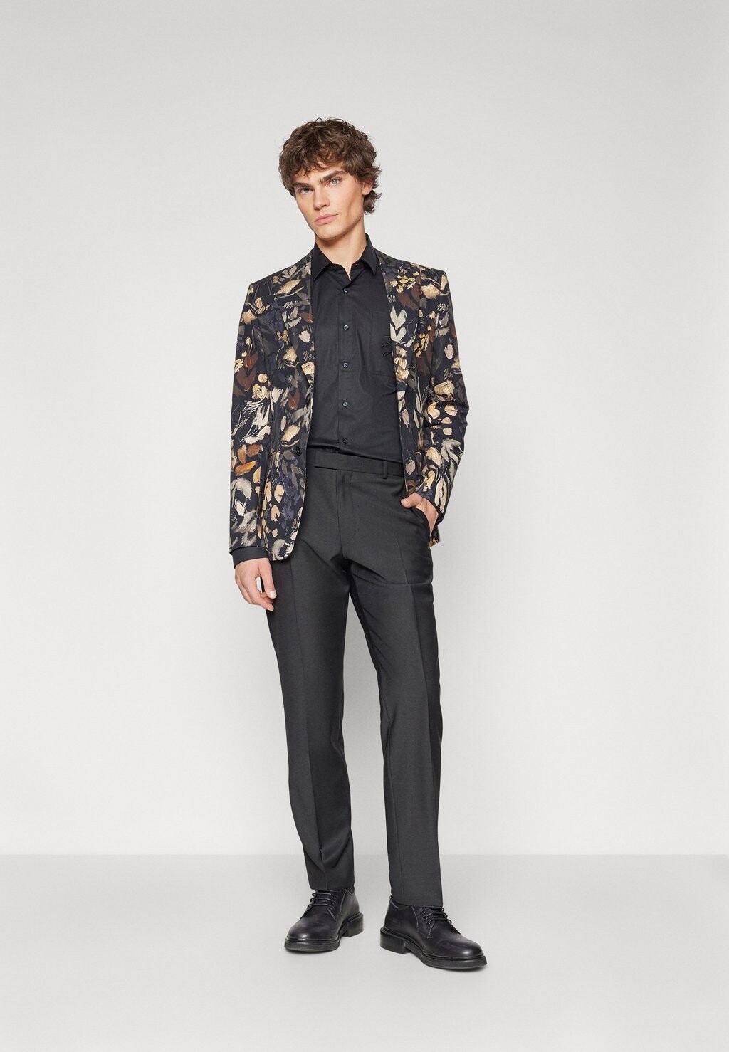 

Блейзер EMILIOJ Ted Baker, черный