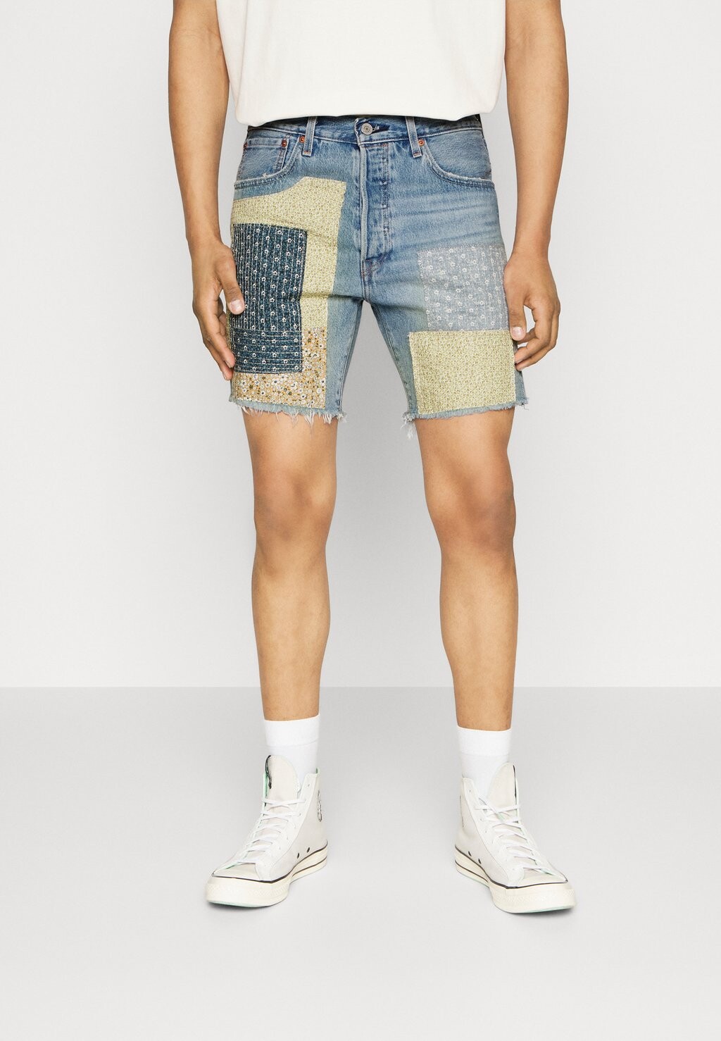 

Джинсовые шорты Levi's