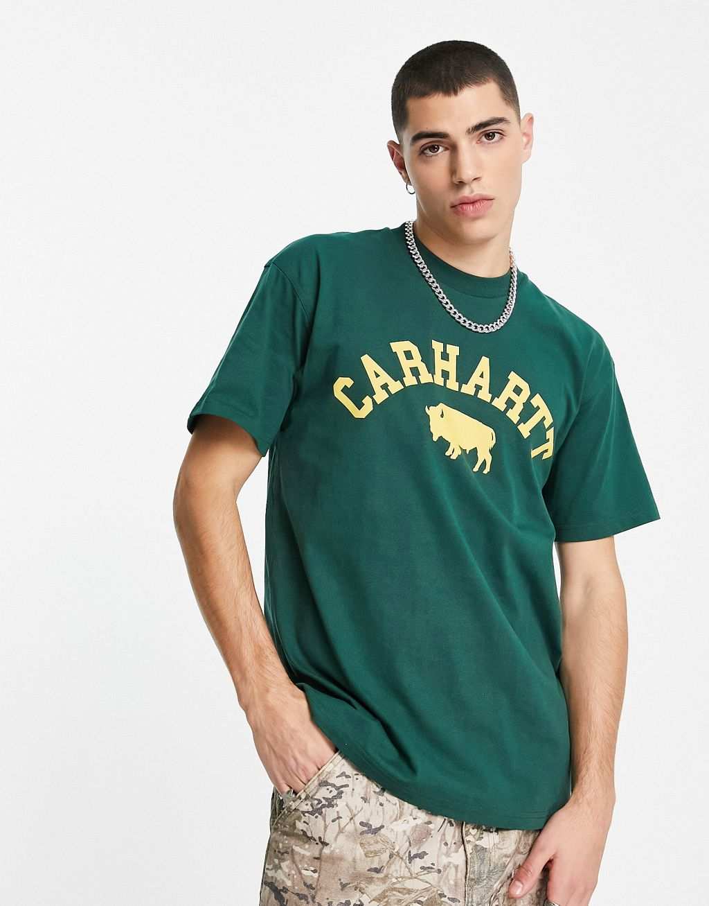 цена Зеленая футболка с шкафчиком Carhartt WIP