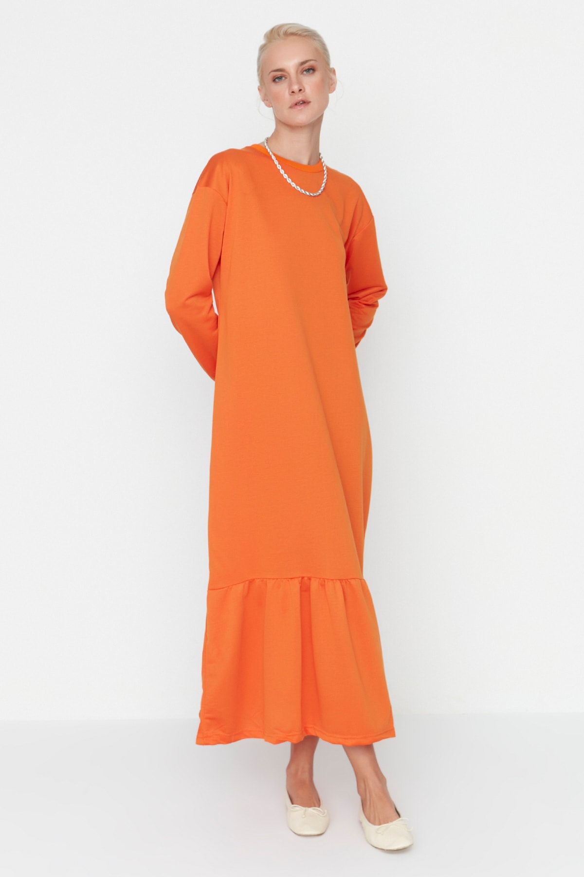 блузка trendyol кружевная оранжевый Платье - Оранжевое - Платье-присборка Trendyol Modest, оранжевый