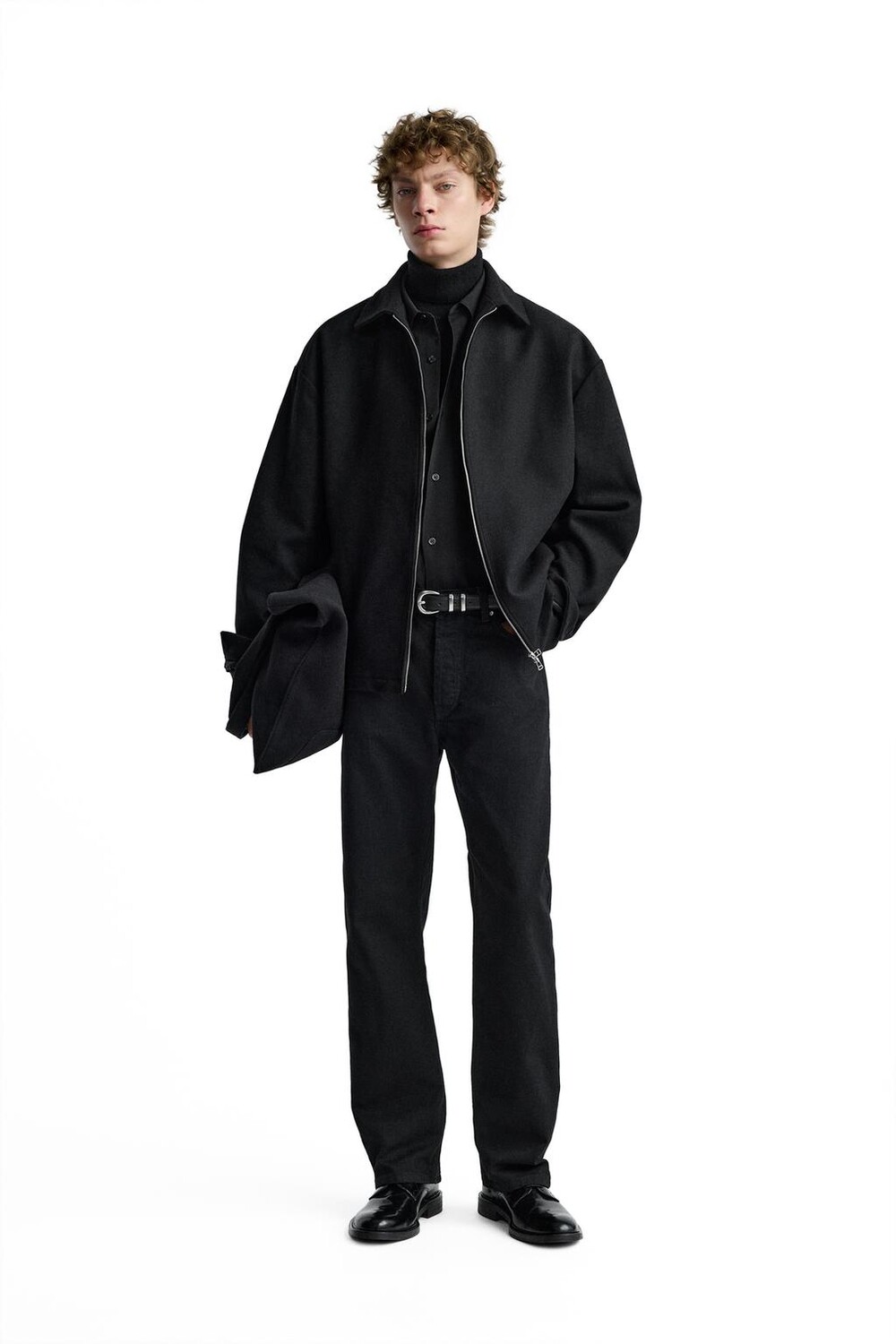 

Рубашка на молнии ZARA, черный