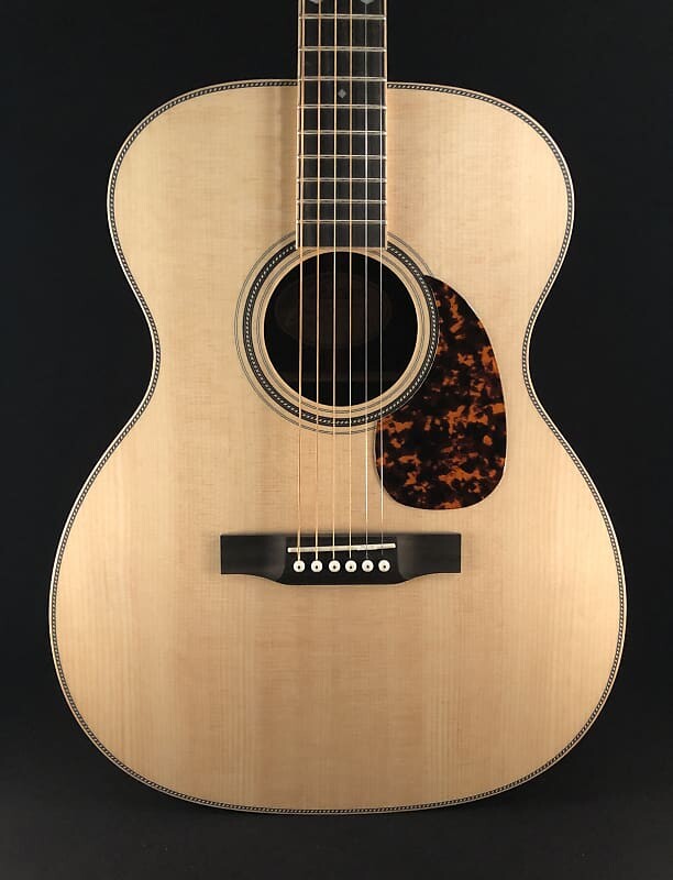 

Акустическая гитара Larrivee OM-40R Legacy Series "Fast Neck" Acoustic Guitar