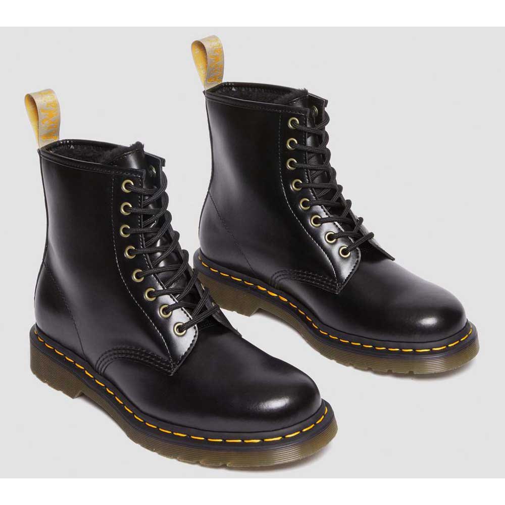 Ботинки Dr Martens Vegan 1460, черный – купить из-за границы через сервис  «CDEK.Shopping»