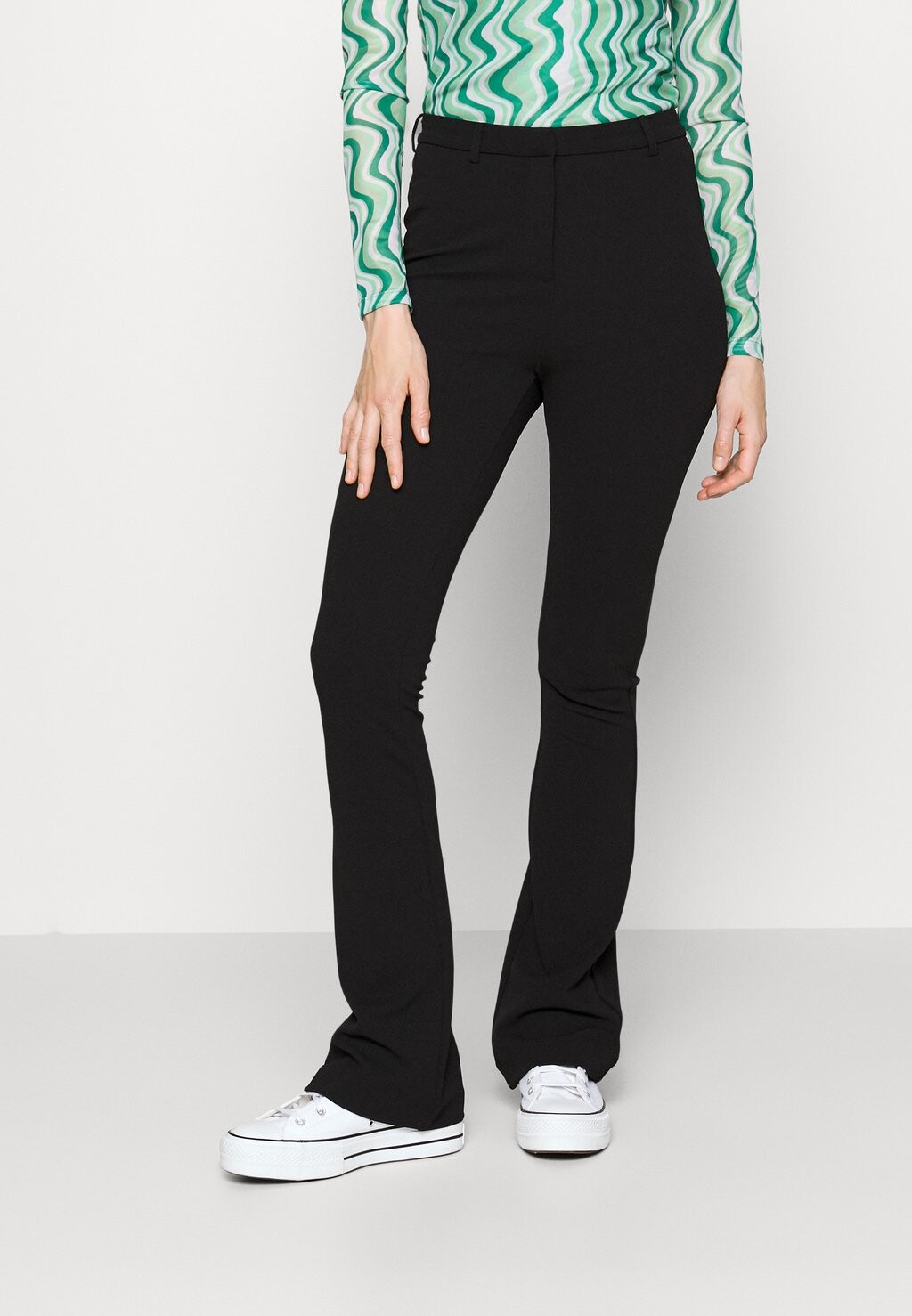 

Брюки Vero Moda, черный Vmamira Flared Pant, черный