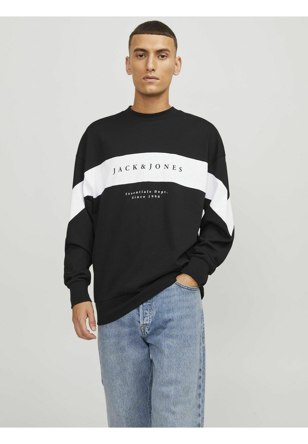 толстовка nike sleeves pocket crew neck sweatshirt черный Толстовка Sweatshirt Crew Neck Jack & Jones, черный