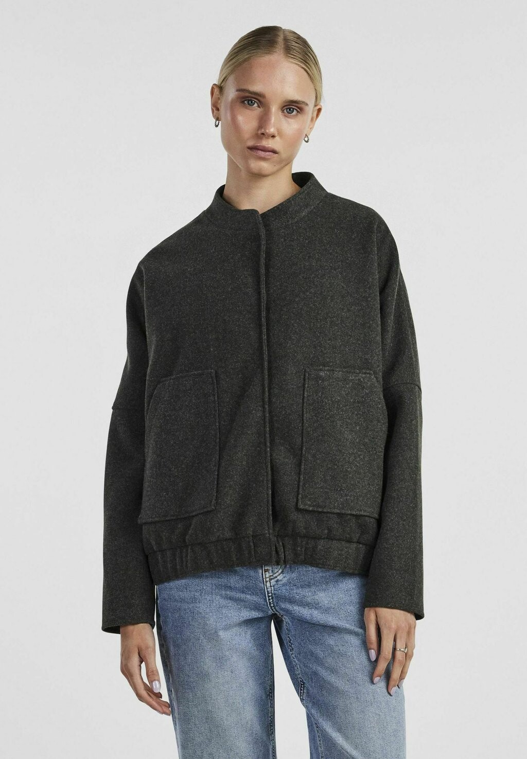 

Куртка-бомбер PCAUGUSTA JACKET Pieces, темно-серый меланж