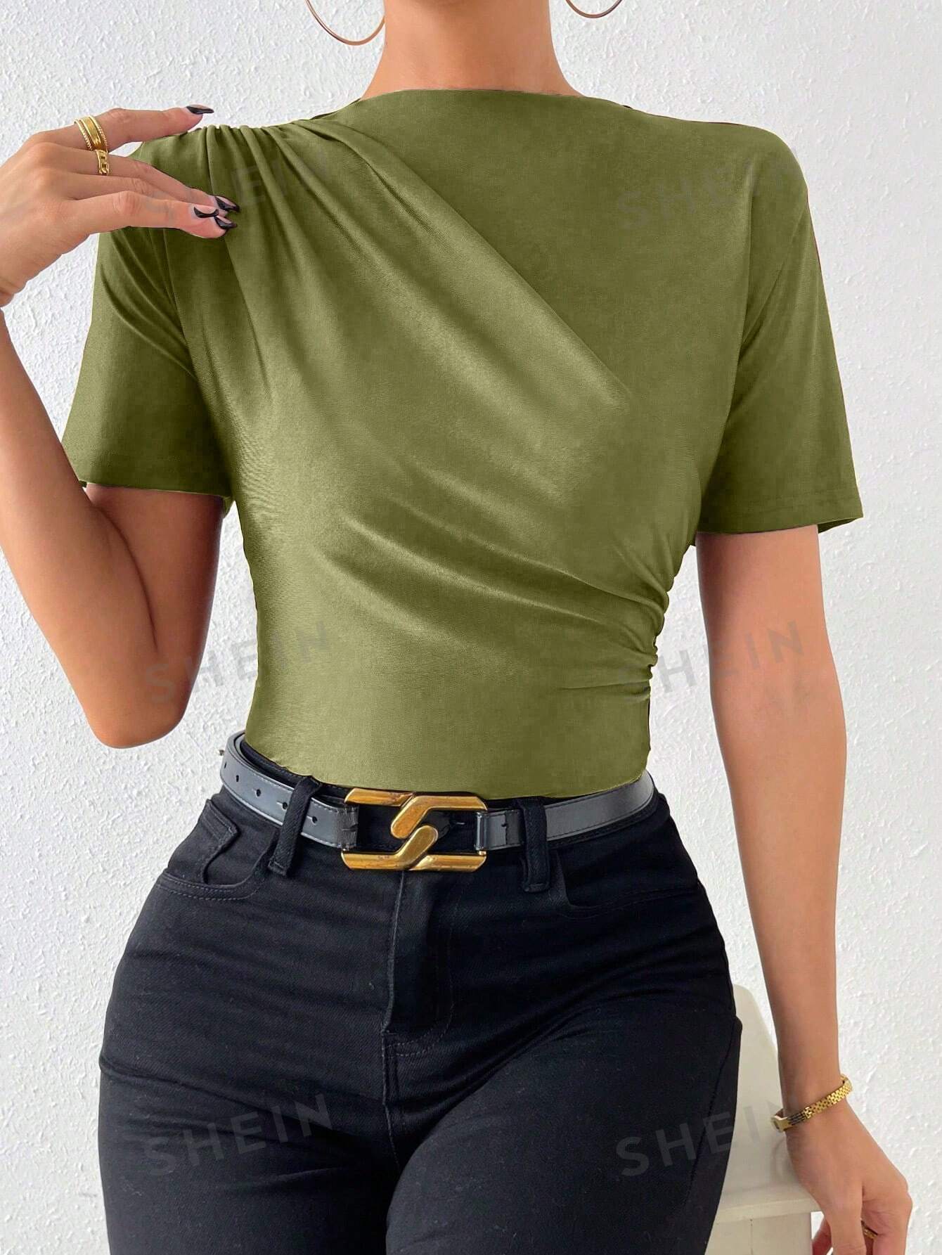 SHEIN Однотонная приталенная футболка Frenchy с воротником-стойкой и складками, армейский зеленый