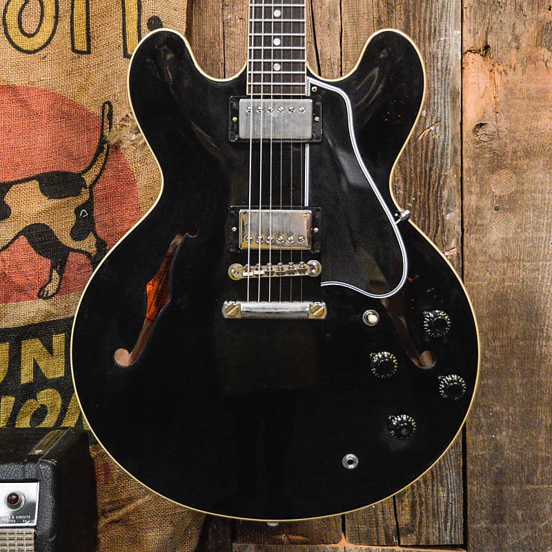 

Электрогитара Gibson Custom Shop '59 ES-335 Reissue Ebony VOS