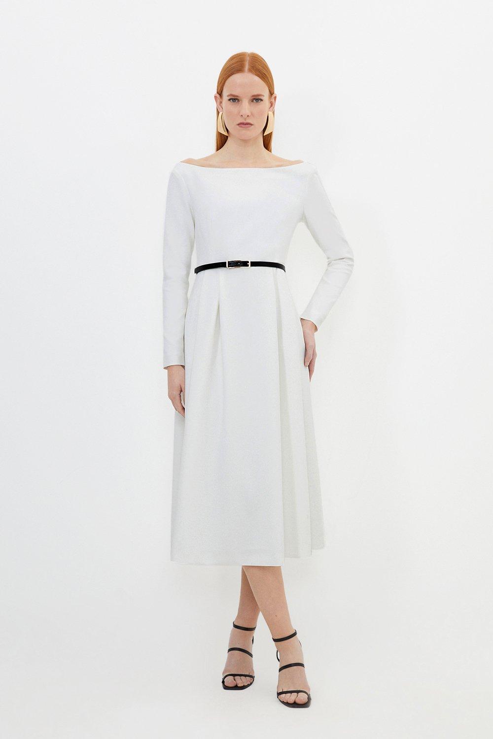 цена Компактное эластичное платье миди с пышной юбкой и открытыми плечами Karen Millen, белый