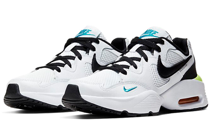

Кроссовки женские Nike Air Max Fusion, белый / черный / синий