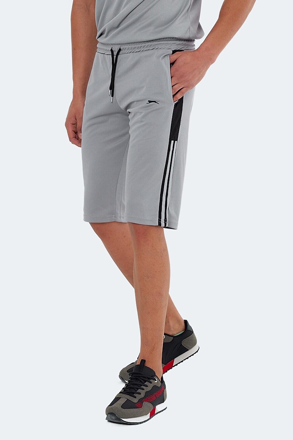 

SAKI Мужские шорты серые SLAZENGER