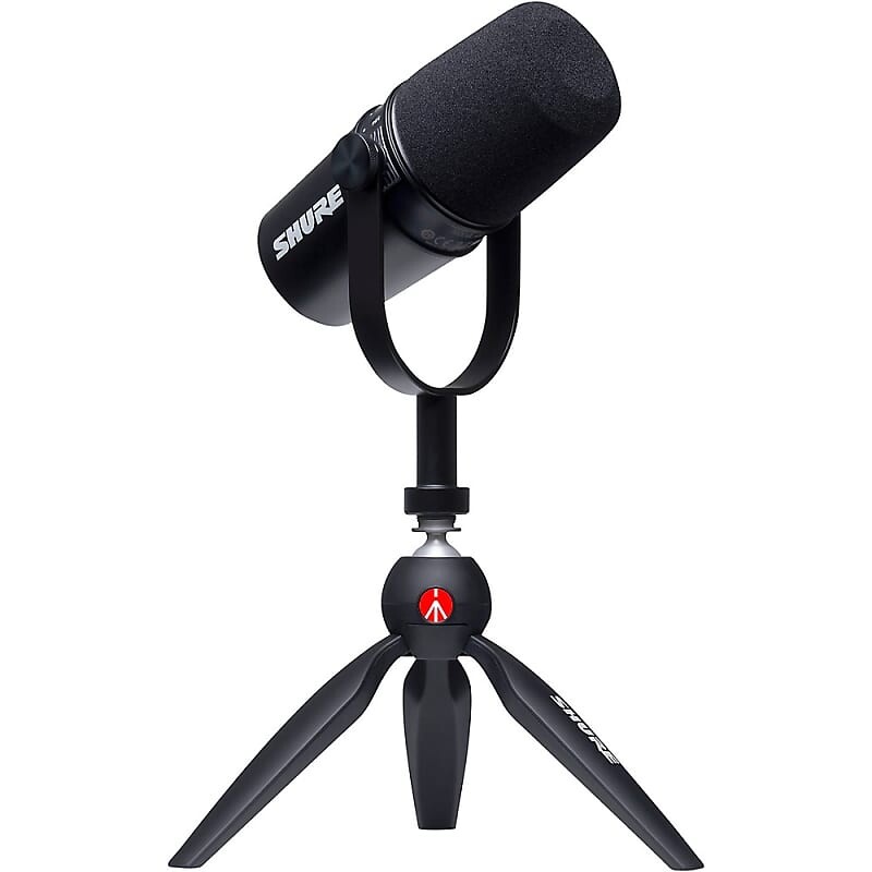 

Микрофон Shure MV7-K-BNDL Dynamic USB Microphone Podcast Bundle