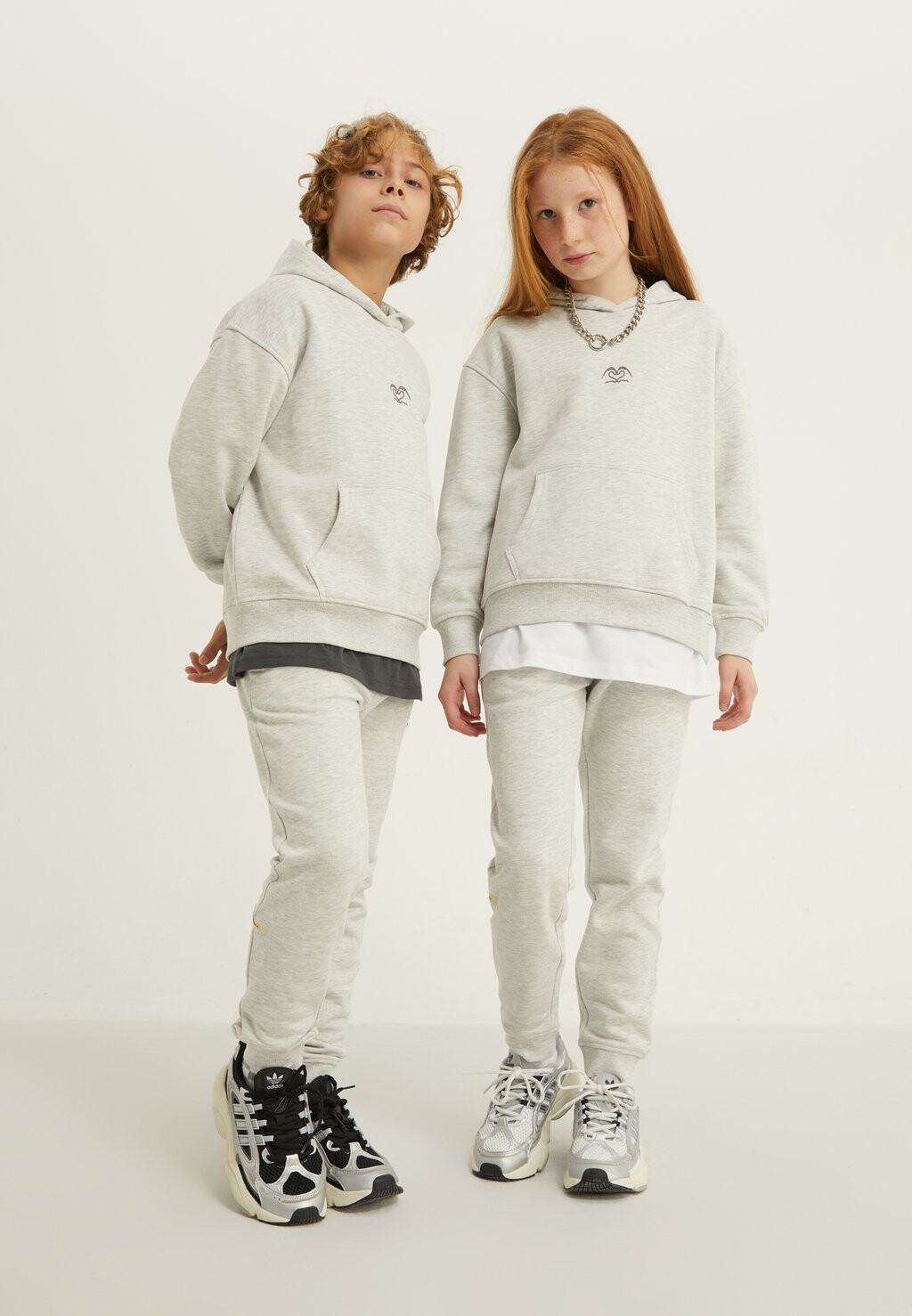 

Спортивные брюки Unisex Yourturn Kids, цвет mottled light grey