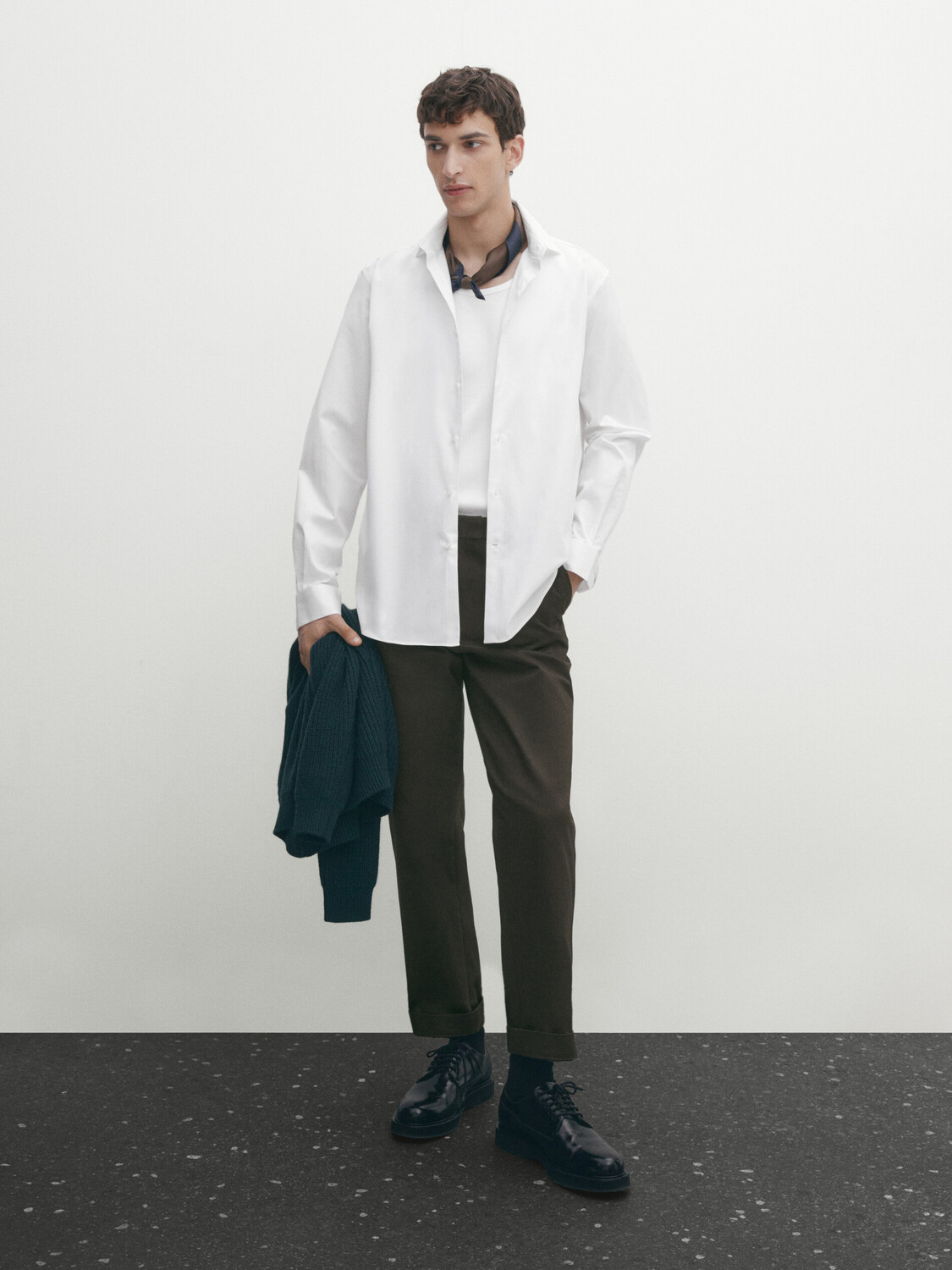 

Рубашка из хлопкового саржа стрейч Massimo Dutti, белый