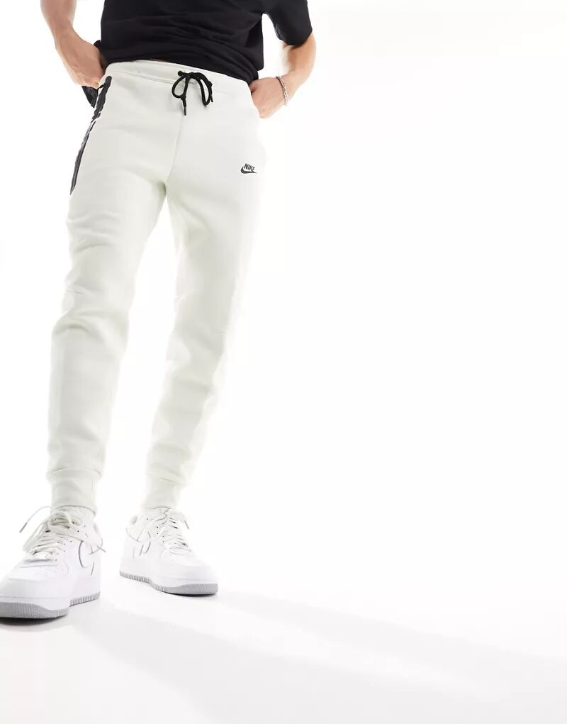 Белые флисовые джоггеры Nike Tech Off White