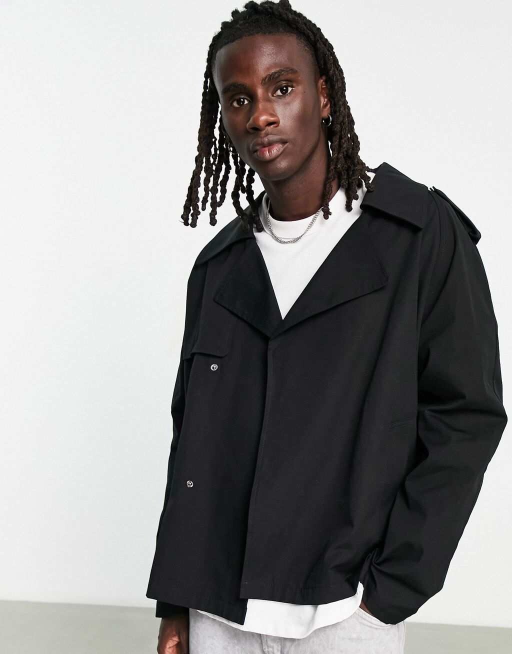 

Черный укороченный тренч ASOS DESIGN