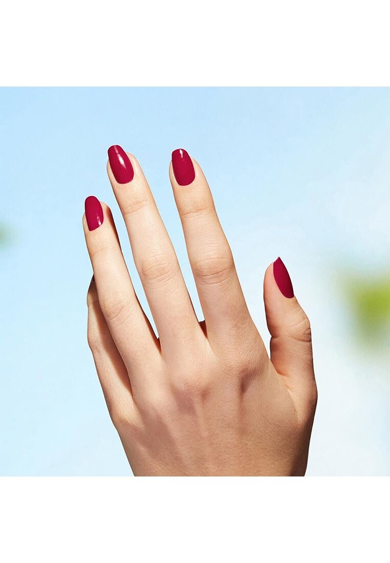 

Лак для ногтей OPI NATURE STRONG OPI, красный