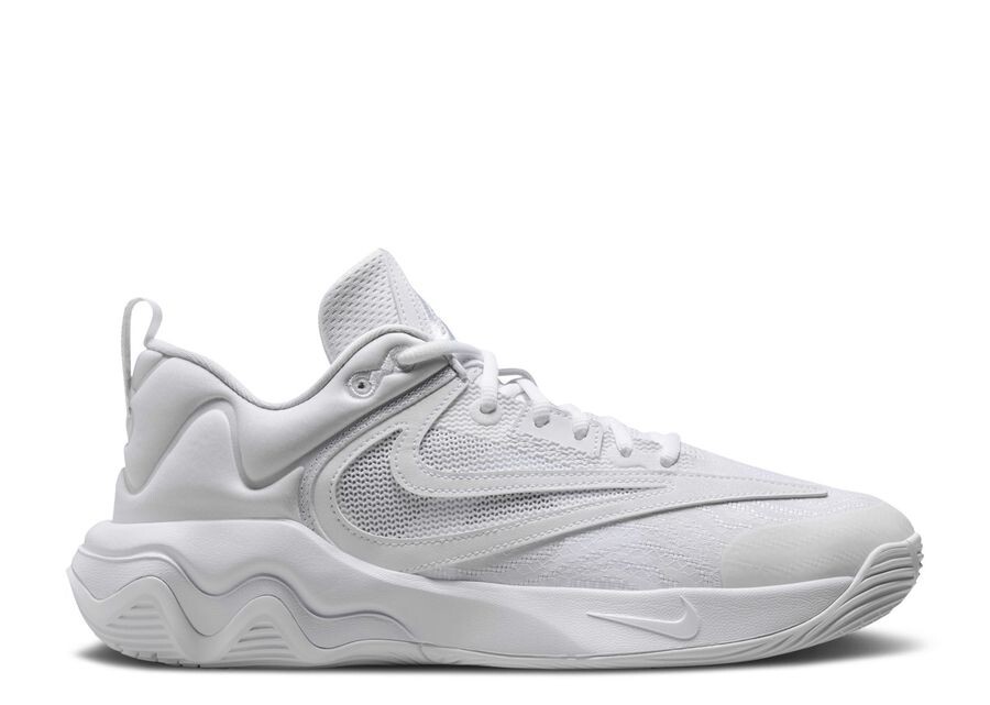 

Кроссовки Nike Giannis Immortality 3 EP, цвет Triple White