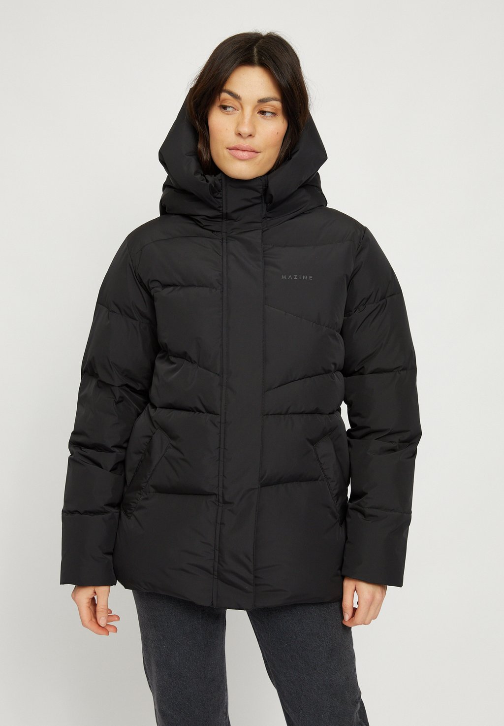 цена Зимняя куртка Mazine, черный