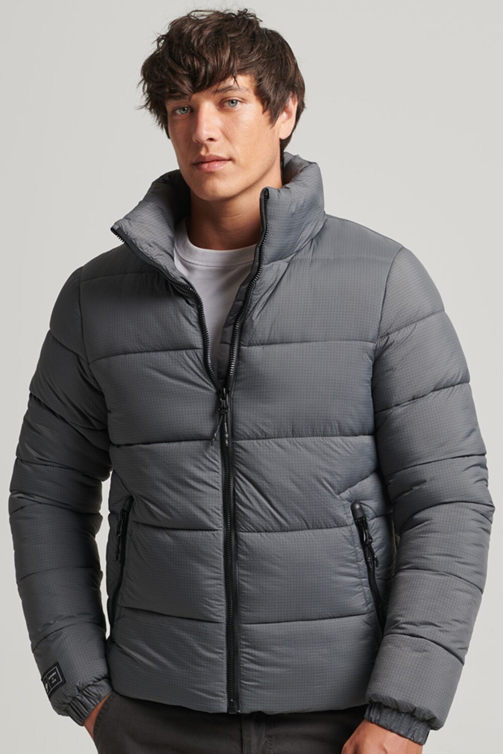 

Спортивный пуховик без капюшона Superdry, серый