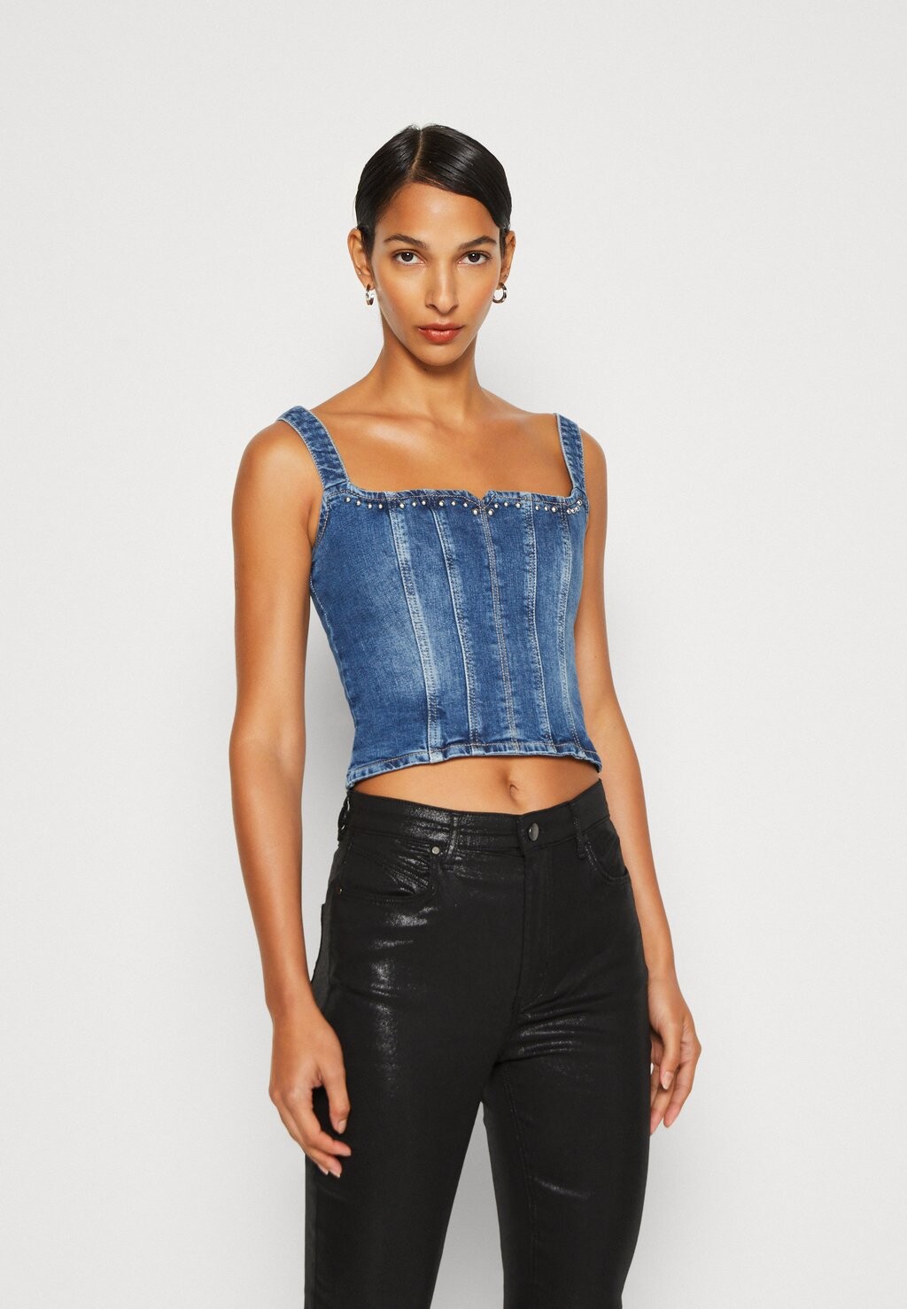 

Блузка Roz Bustier Guess, цвет the lima