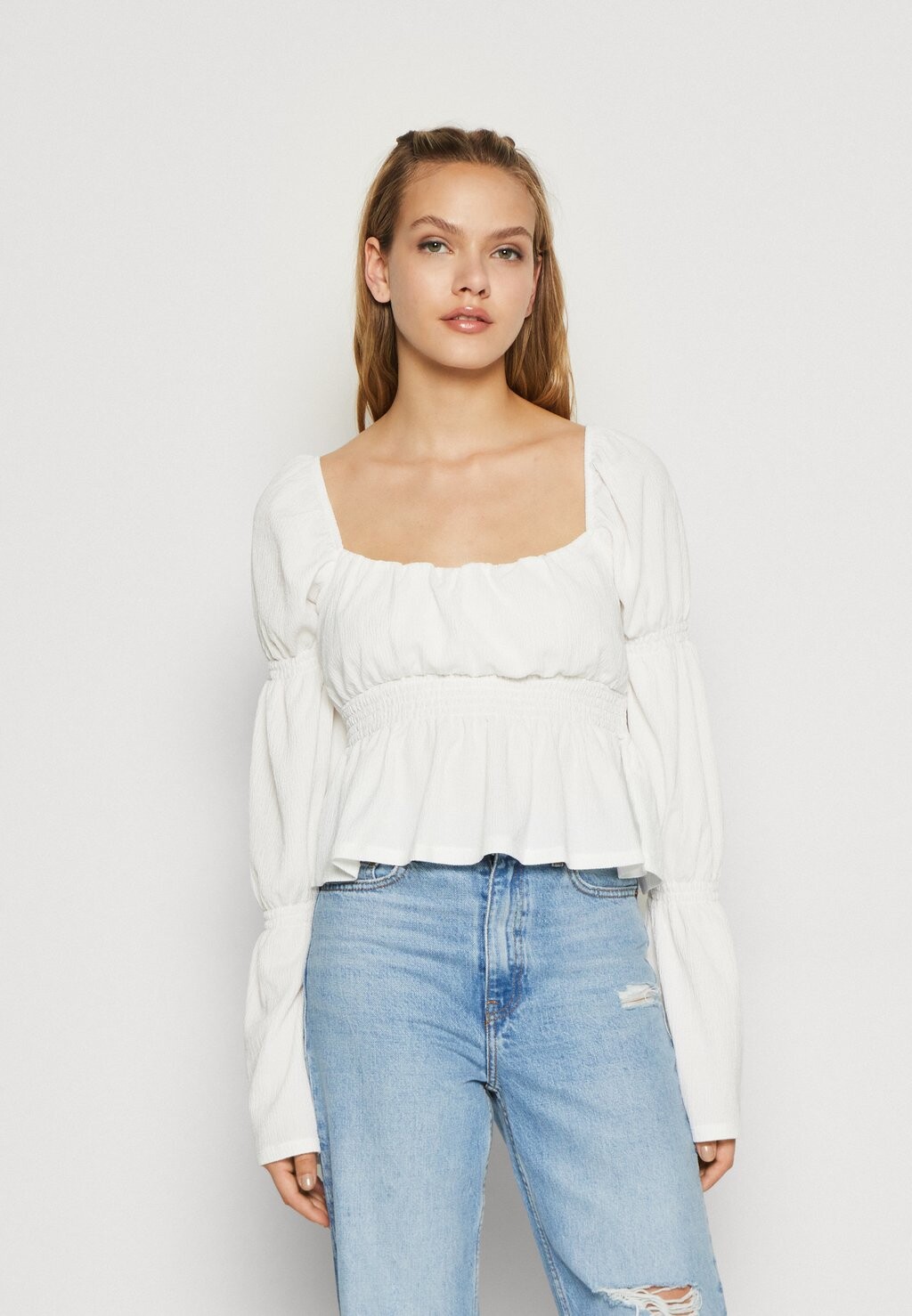

Блузка Gina Tricot