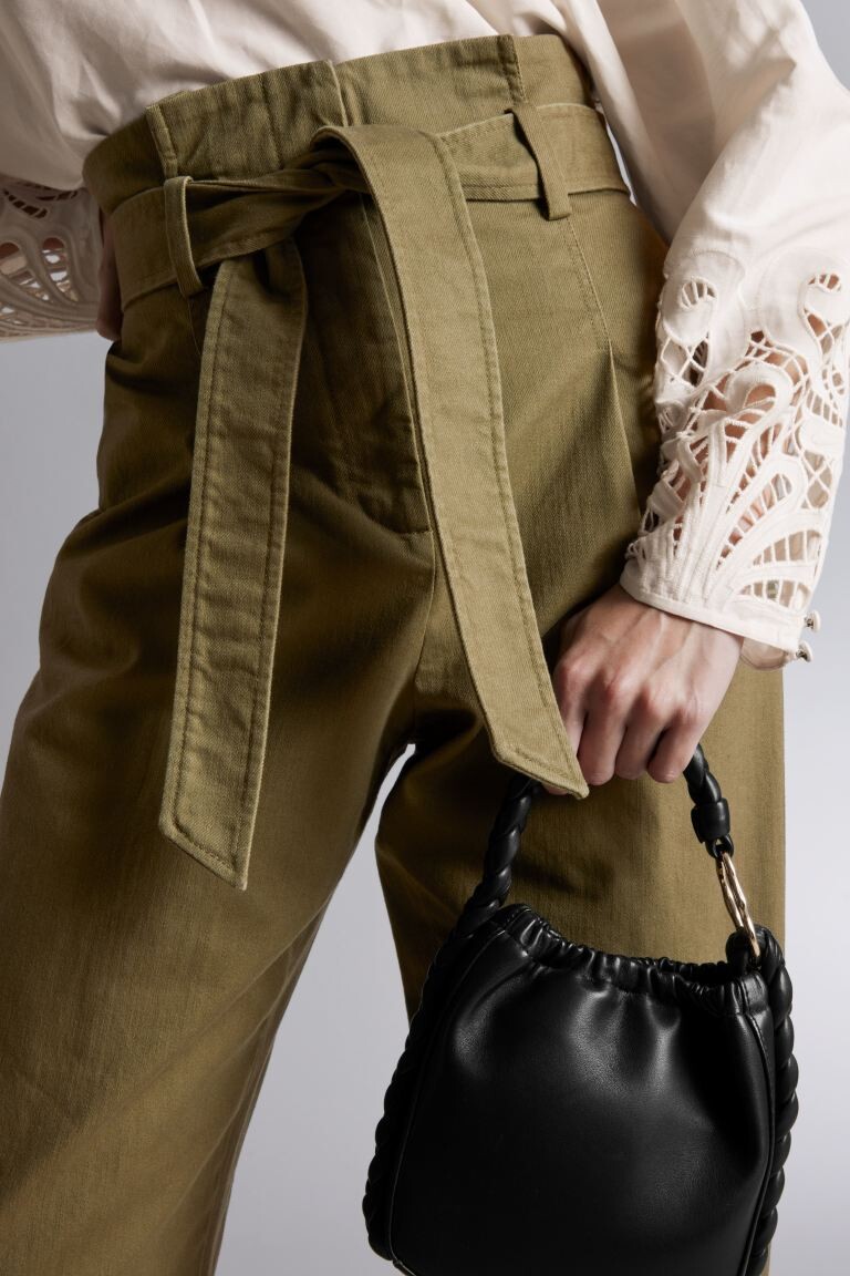 

Укороченные брюки-бумажные пакеты H&M, хаки