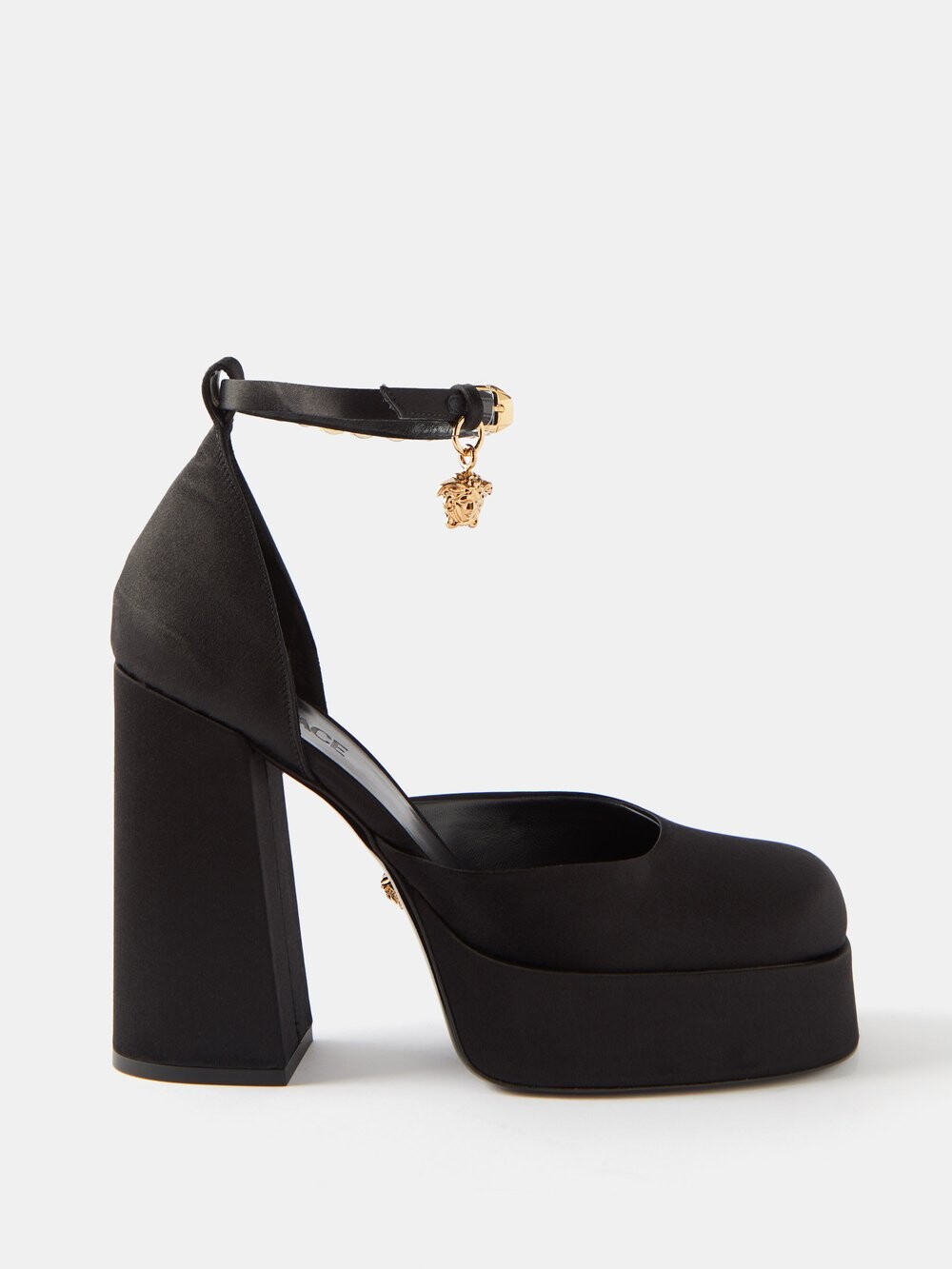 

Атласные туфли aevitas на платформе, украшенные кристаллами Versace, черный