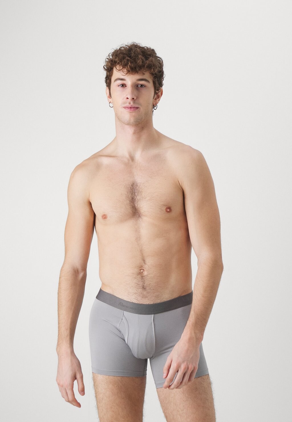 цена Трусы PERFORMANCE BRIEFS 5 PACK Abercrombie & Fitch, черный