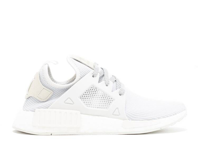 Кроссовки Adidas WMNS NMD XR1 'TRIPLE WHITE', белый мужские кроссовки adidas nmd xr1 черный белый