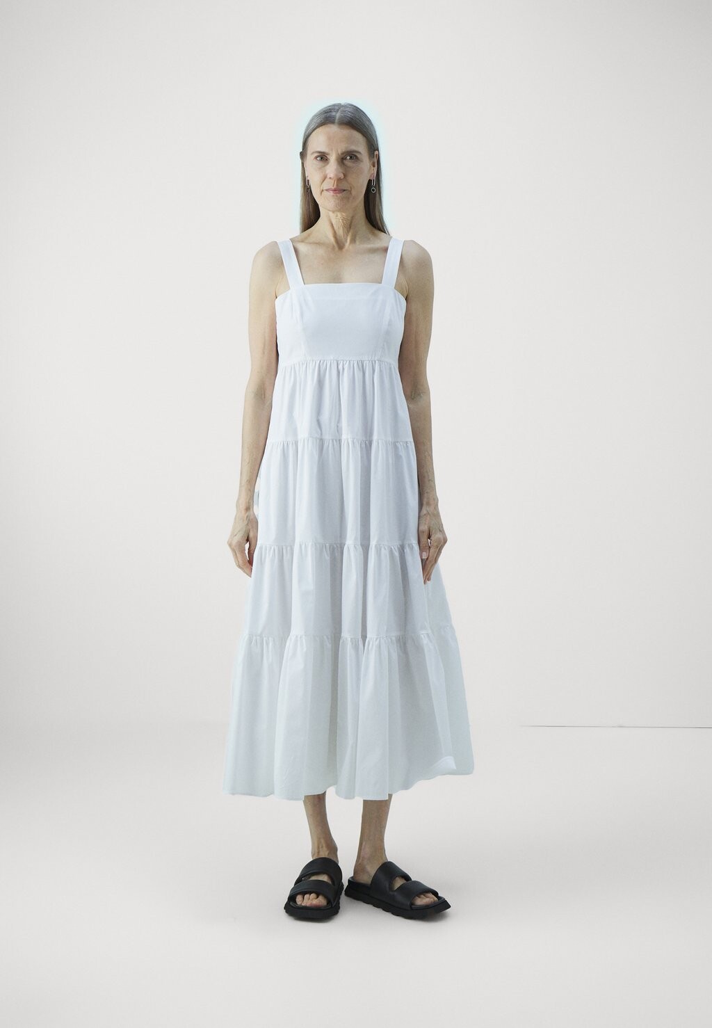 

Дневное платье SOLID TIERED MIDI DRESS MICHAEL Michael Kors, белый