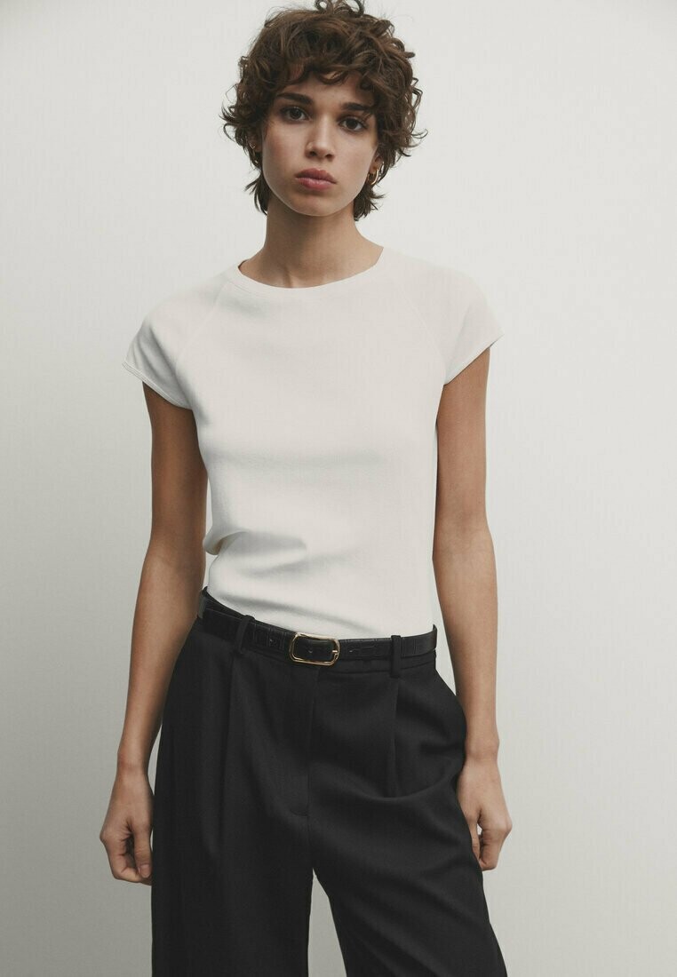 

Базовая футболка Short Sleeve With Raglan Sleeves Massimo Dutti, бежевый