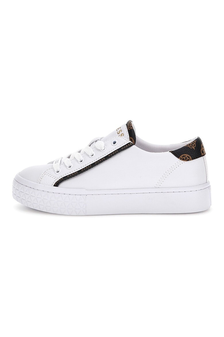 

Туфли из экокожи с логотипом Guess, белый