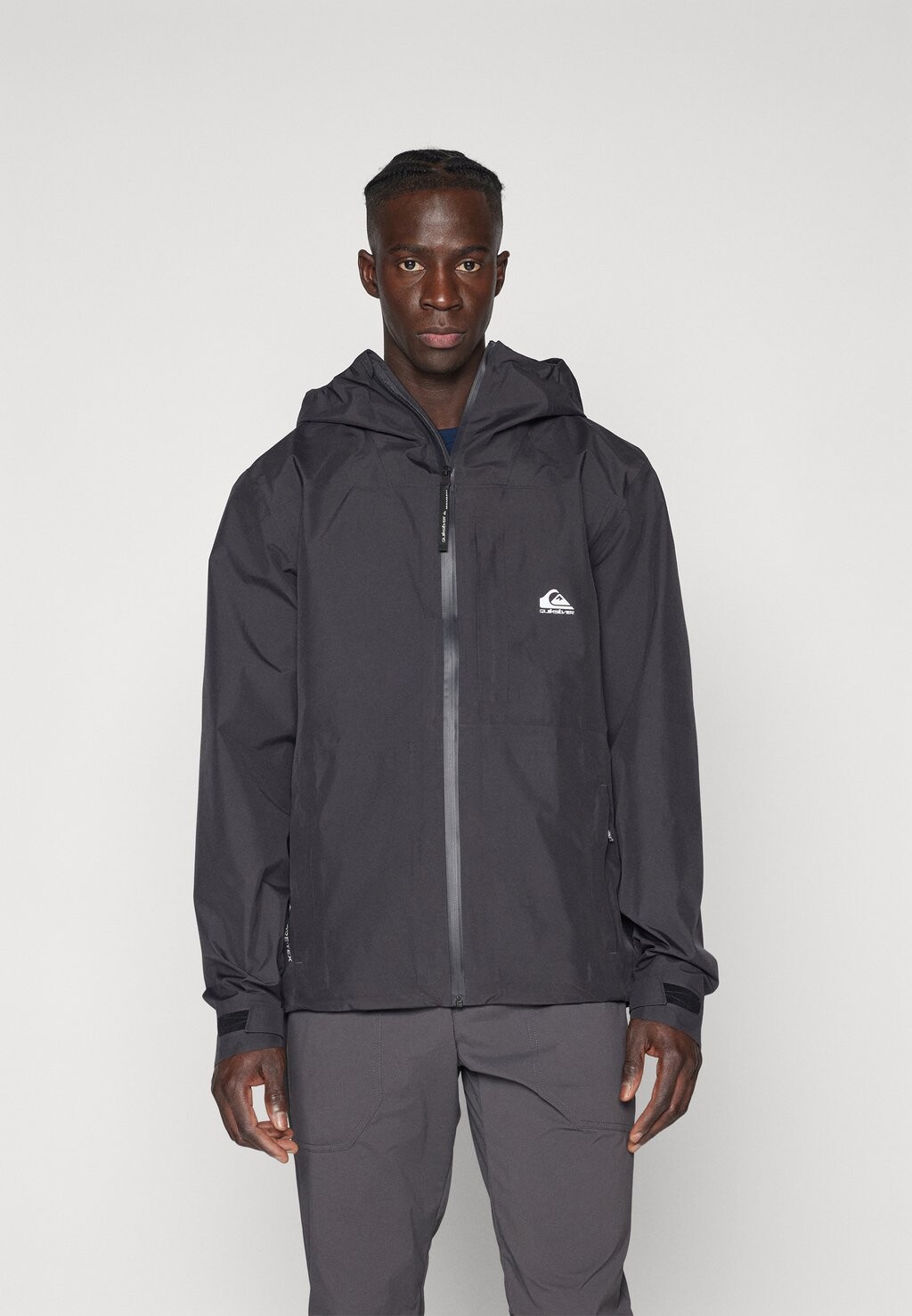 

Жёсткая куртка OVER CAST GORE TEX Quiksilver, цвет phantom
