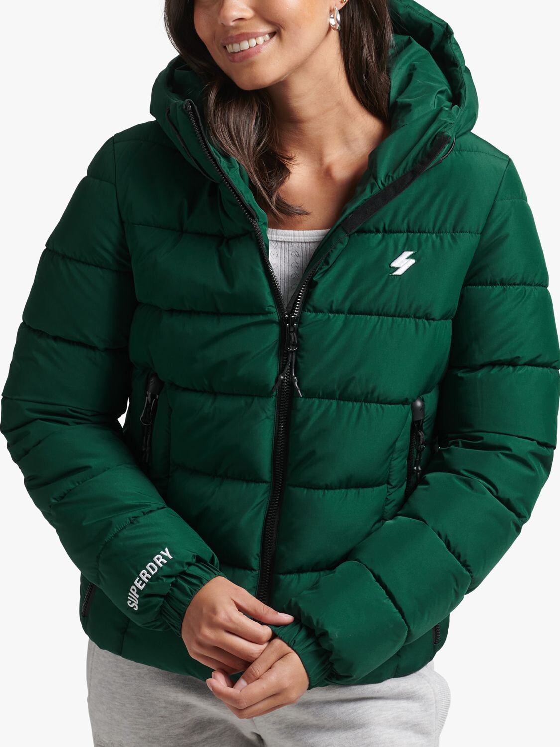 

Куртка-пуховик Superdry Hooded Spirit Sports, средняя часть сосны