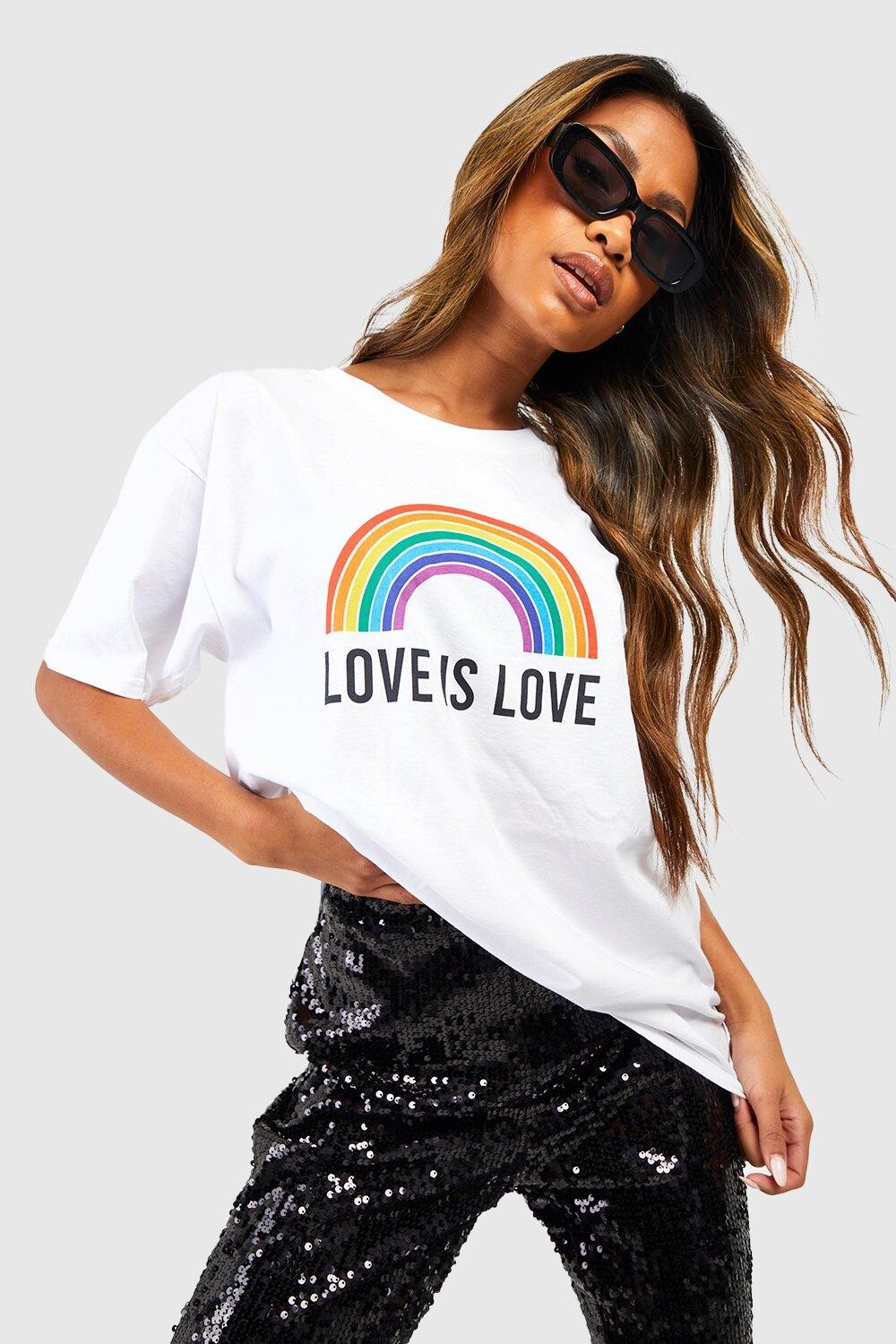 

Футболка оверсайз с принтом love is love радуга Boohoo, белый