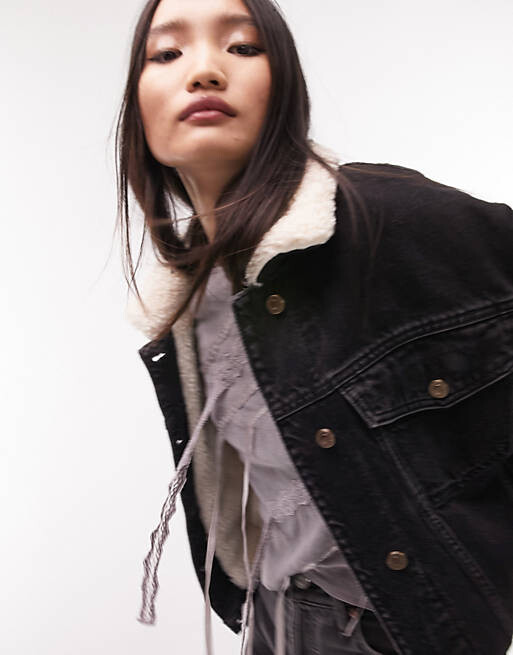 

Черная джинсовая куртка оверсайз Topshop