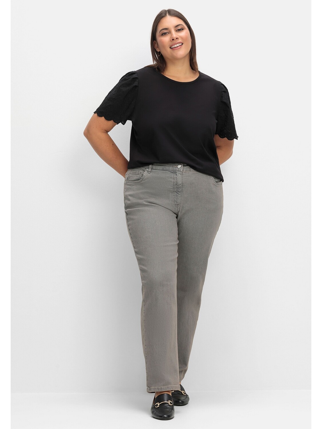 

Джинсы sheego Gerade, цвет grey Denim