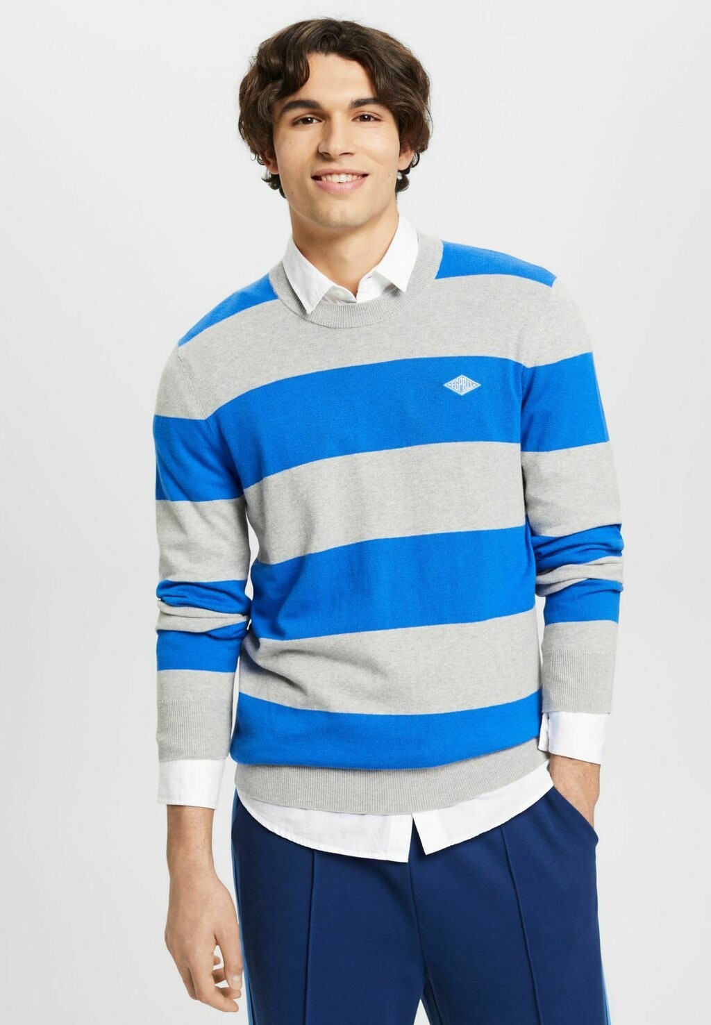 

Свитер Esprit