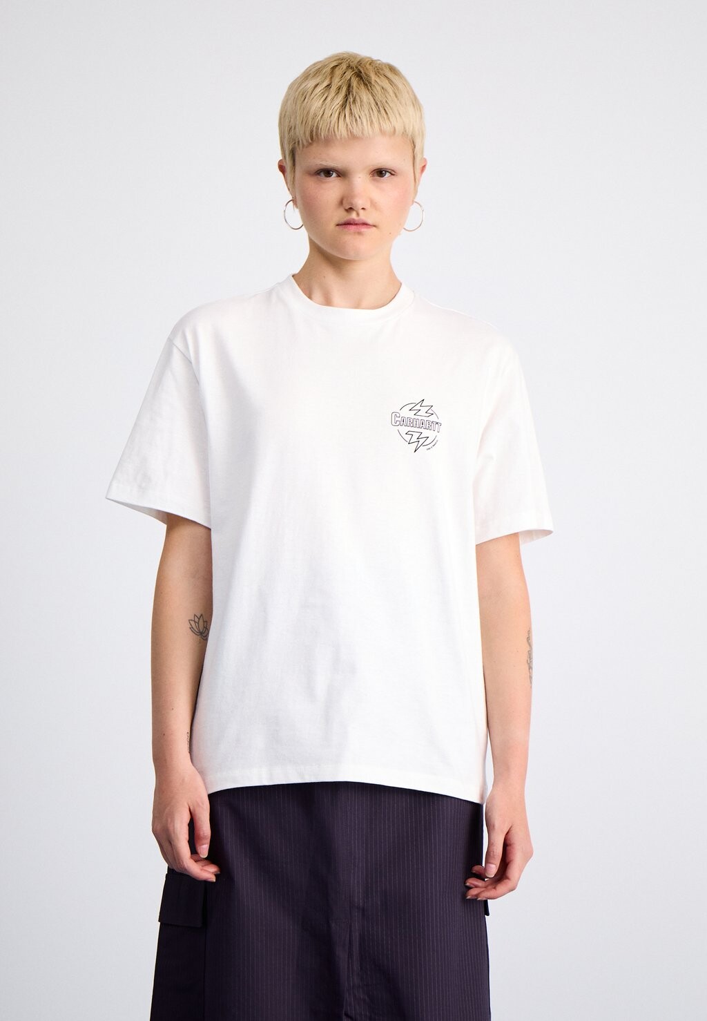 

Футболка с принтом Blaze Carhartt WIP, белый/черный