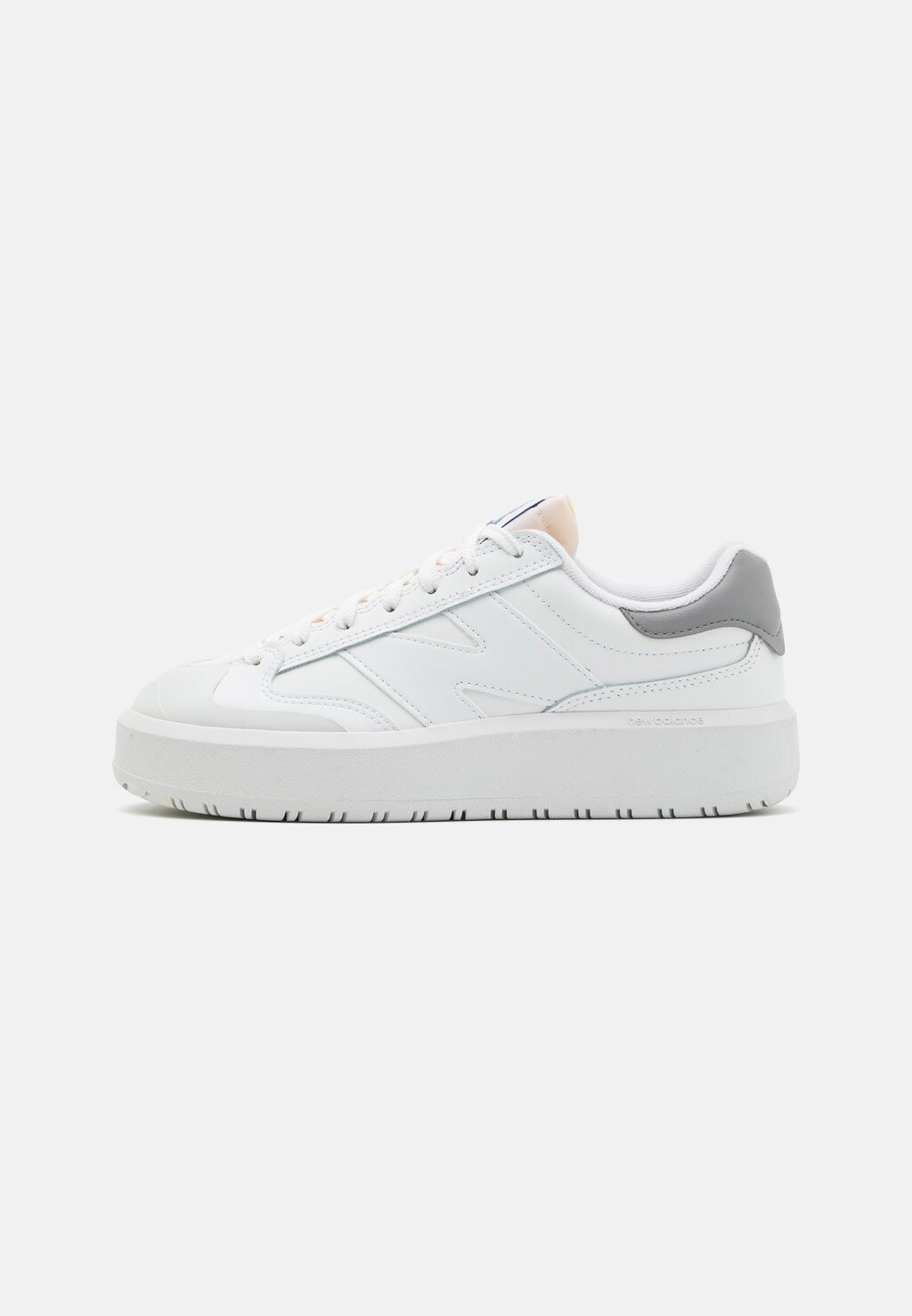 

Кроссовки New Balance CT302, белый