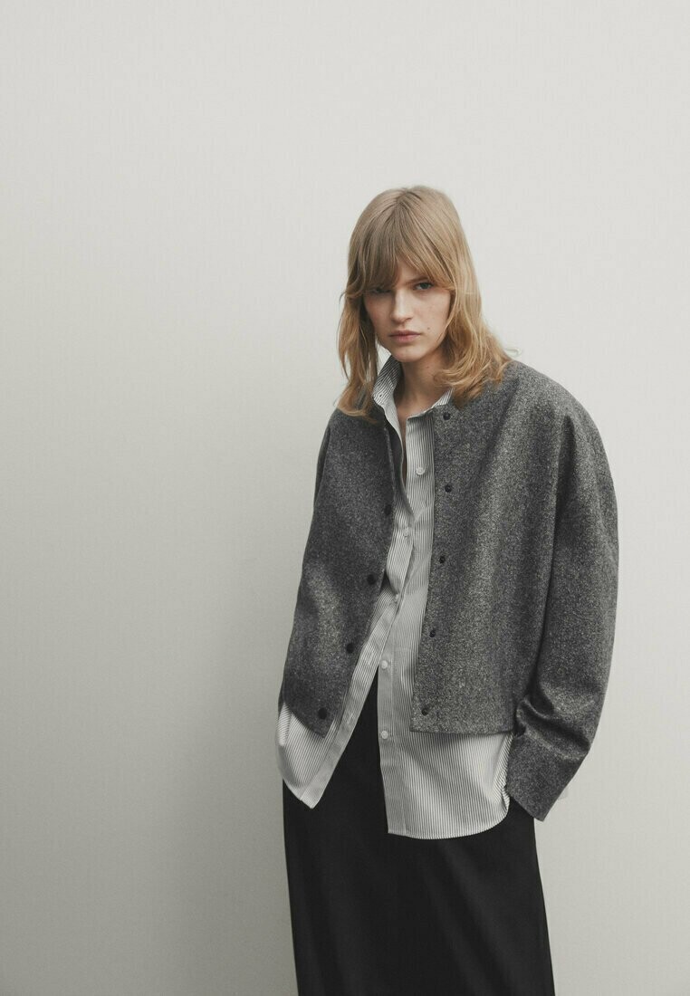 

Легкая куртка Massimo Dutti, черная, Черный