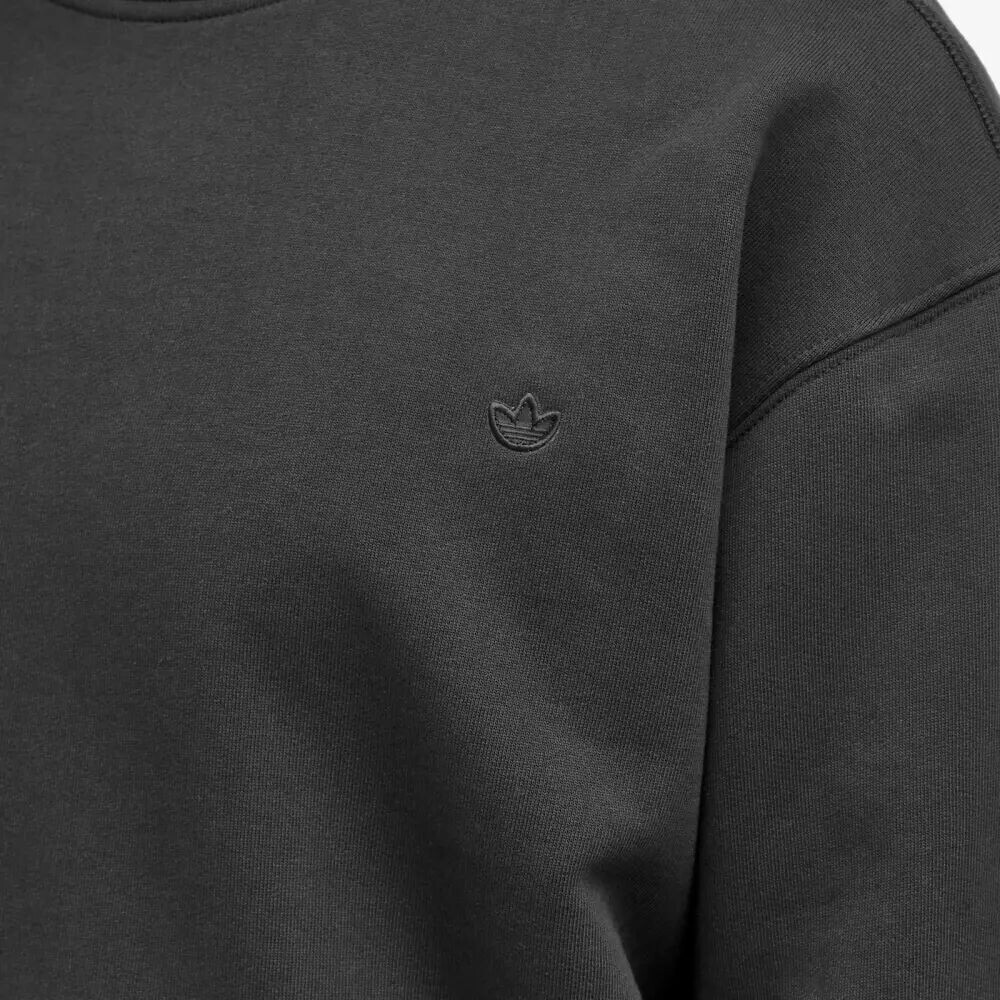 

Adidas Premium essentials crew, черный