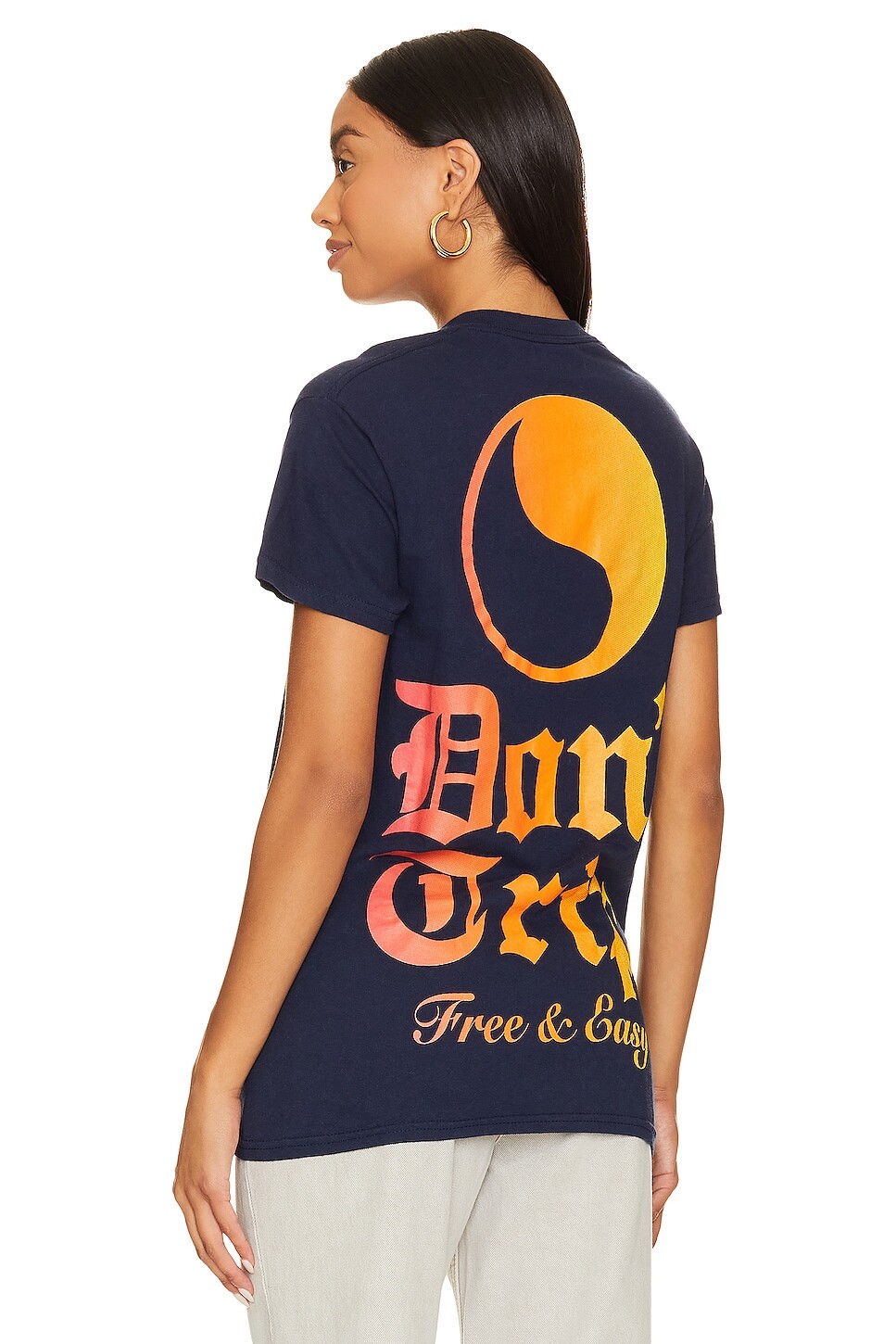 

Футболка Free & Easy Olde English, темно-синий