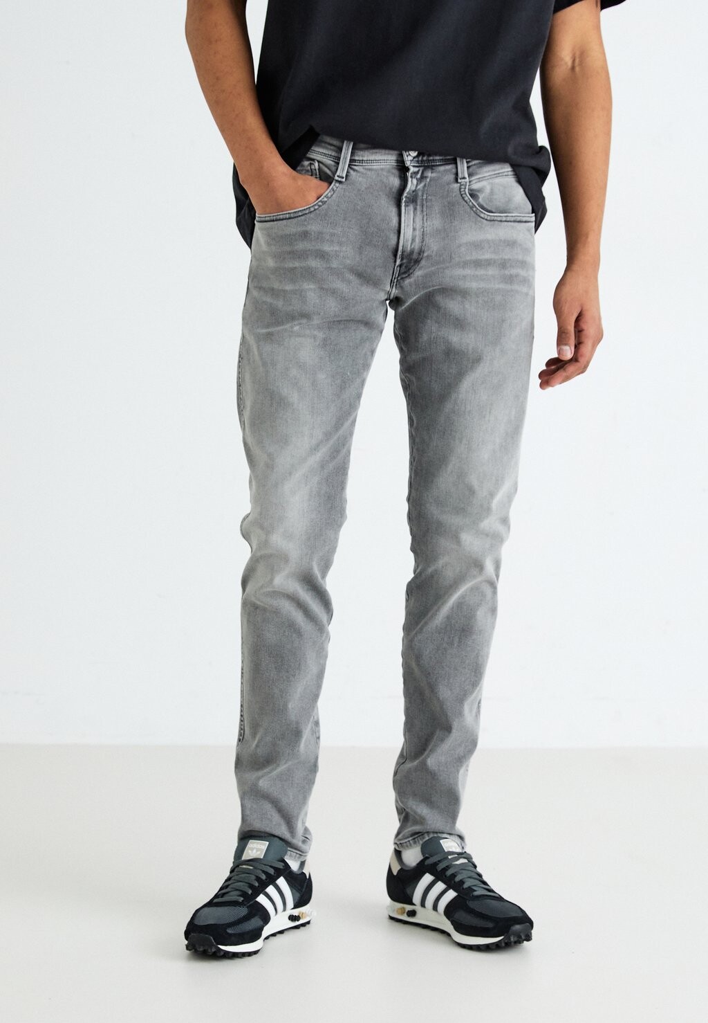 

Джинсы приталенного кроя ANBASS PANTS Replay, цвет medium grey